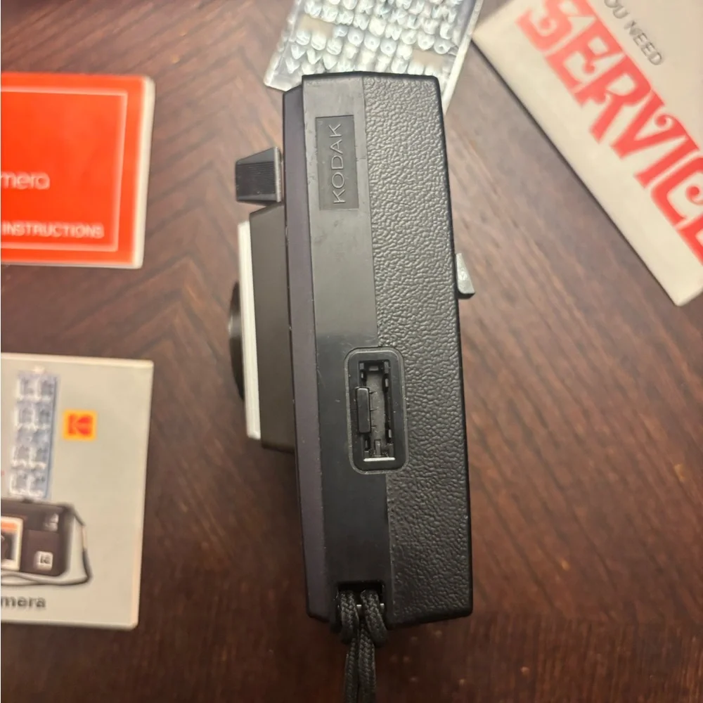 Vintage 1976 Kodak Instamactic X15F Camera Outfit